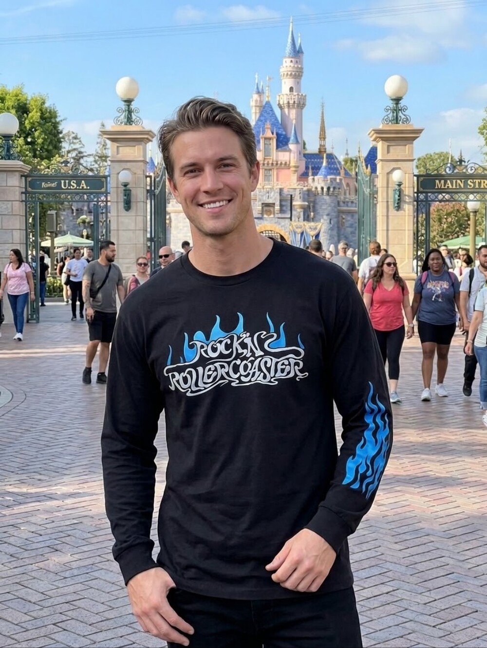 Disney Parks 'Rock'n Rollercoaster' Black Long Sleeve Graphic Tee Lg. Aerosmith